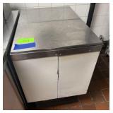 Commercial Chest Freezer