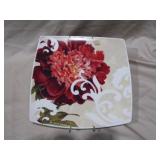 Cypress Mum Plate 9" x 9"