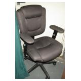 Office Chair With Arm Rests