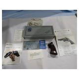 1 Smith & Wesson Model 19 Box (W/ Grips)