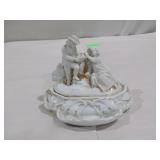 Inkwell Has Tiny Chip On Hat