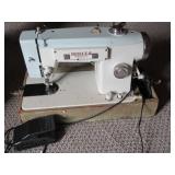 White Sewing Machine (Works)