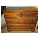 3 Drawer Dresser 32" T x 40" W