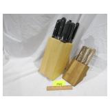 2 Knife Sets
