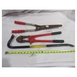 Pry Bar & 2 Cutters