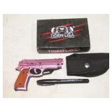 Tiger USA Pink Knife