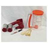 Kitchenaid Shredder & Batter Dispenser