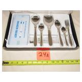35 Pc Flatware Set New