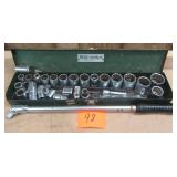 1/2" Breaker Bar w/ Mixed Sockets