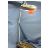 Magnified Shop Light