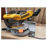 Dewalt Compound Miter Saw