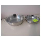 2 Pans One w/ Loose Lid 2 Pans One w/ Loose Lid