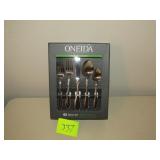 Oneida Flatware 45 Pcs Set Oneida Flatware 45 Pcs Set