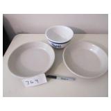 Blue & White Dishes Blue & White Dishes