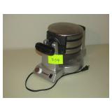 Cruisinart Waffle Maker Almost Like New Cruisinart Waffle Maker Almost Like New