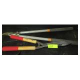 2 Garden Cutters 2 Garden Cutters