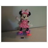 Skating Minnie Unable To Check Needs Cleaned