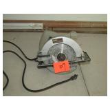 Handy Circular Saw 7 1/4" Works