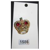 gold crown with gems