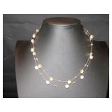 Silver tone wire necklace