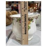 royal albert old country roses pot