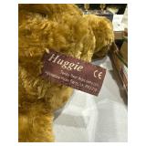 Huggie plush bear super clean with tag