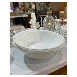 lot of 3 large corelle serving bowls
