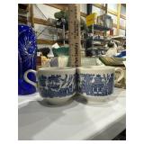 lot of 2 blue willow cups