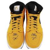 Lakers Magic Johnson Signed Nike's  w/ COA