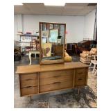 Bassett MCM Dresser & Mirror
