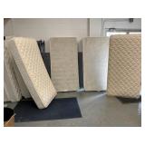 King Frame Twin XL Mattress & Boxes
