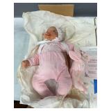 Lee Middleton Honey Love Doll In Box HLOE APG