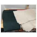Tablecloth & 2 Placemats