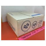 Pfaltzgraff 5 Pc Place Setting NIB 07-032 Yorktown