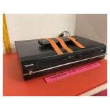 Toshiba D VR610 VHS / DVD Player & Remote