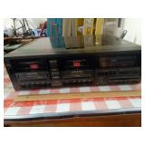 YORX Model M2677AMFM 33RPM Turntable, Cassette