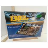 Science Fair 130 in 1 Electronic  Project Lab