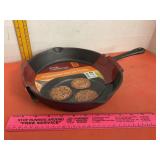 Great Gatherings 10' Cast Iron Skillet