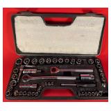 1/4' & 3/8' Drive Socket Set