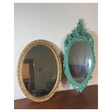 Lot of 2 Wall Mirrors