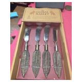 The global market by India handcrafted 4 pcs