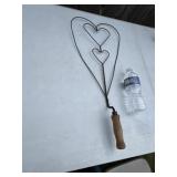 Vintage TRIPLE HEART FARMHOUSE RUG BEATER