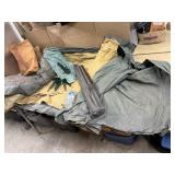 LARGE TENT with Poles,Stakes & Soft Carry Case