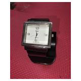Brand new Moline woman watch