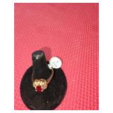 Woman's ring sze 9 w/ red stone