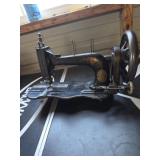 ANTIQUE SEWING MACHINE