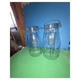 A pair of jlass jar light lantern