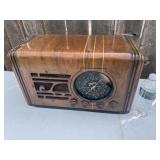 20in Vintage ZENITH Long Range TUBE RADIO