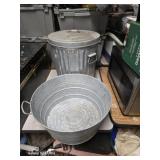 Small gab galvanized trash can with lid