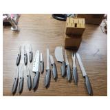 Titanium Professional 14 knives & block